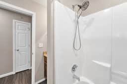 3 Bedroom close to the Strip